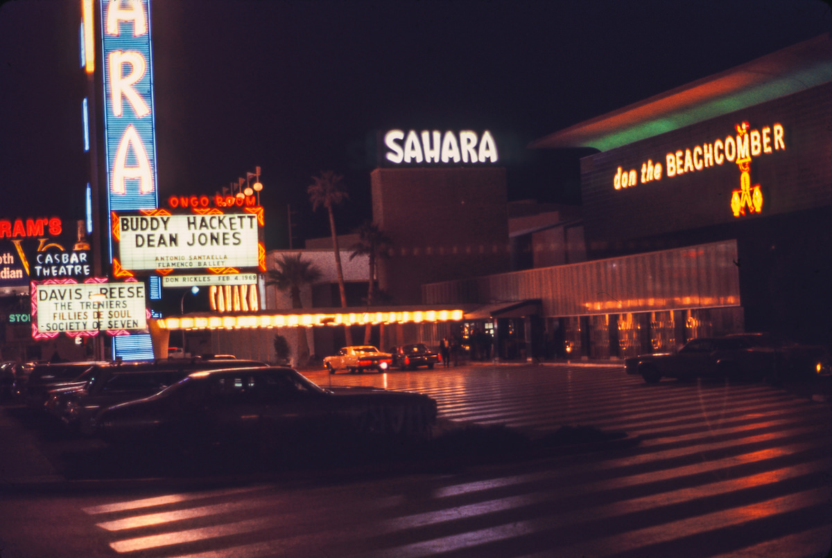 Ektachrome – 1960s Las Vegas