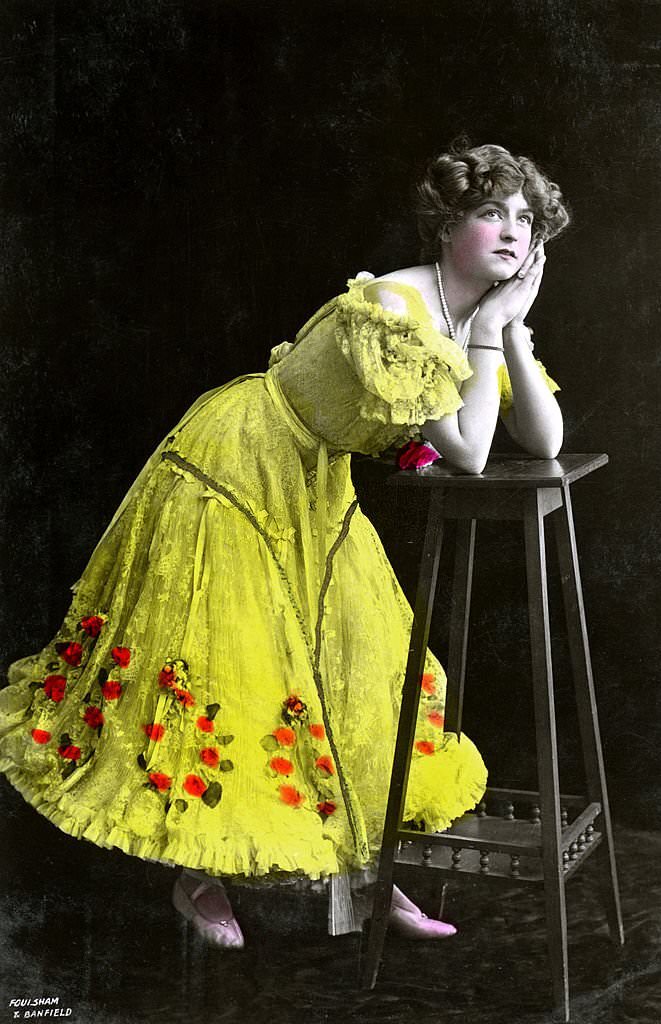 Gabrielle Ray, 1900