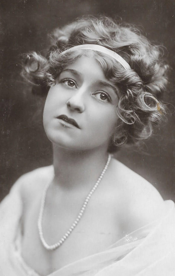 Gabrielle Ray: Life story and Stunning Photos of Famous Edwardian Singer and Actress