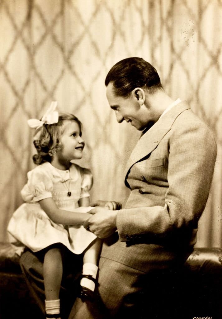Joseph Goebbels with his daughter Hedda.