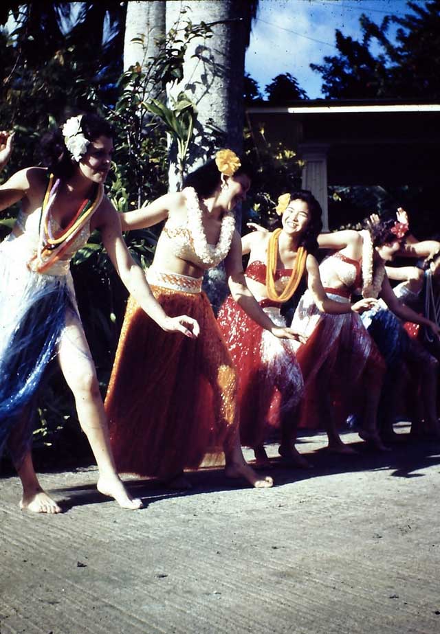 Hula performance, Oahu, Hawaii, 1945