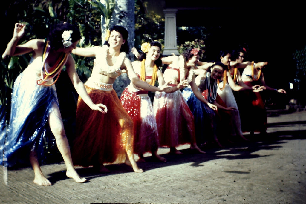 Hula show at the Royal Hawaiian Hotel every Sunday, 1945