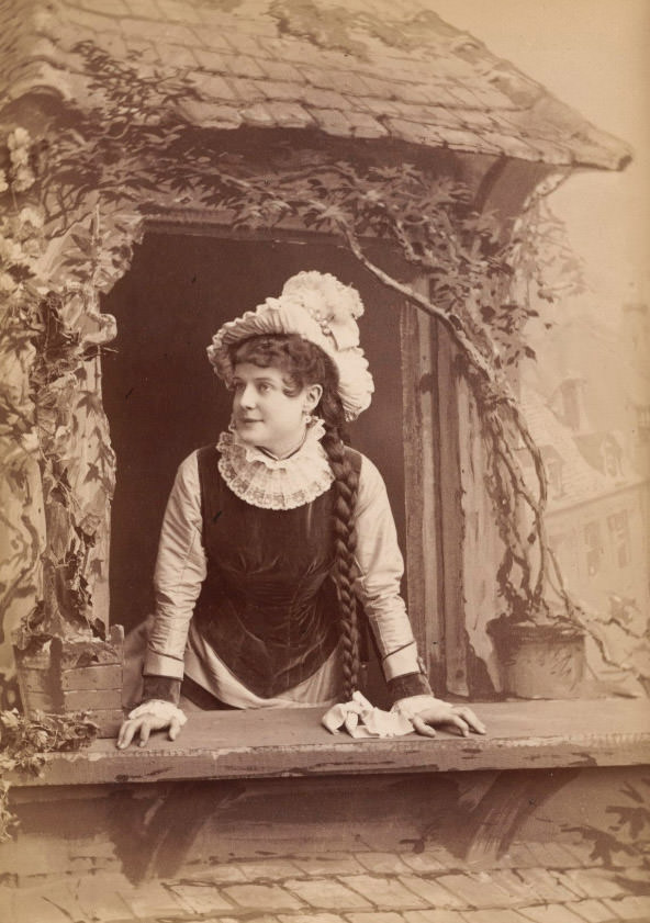 Gracie Hall, 1885