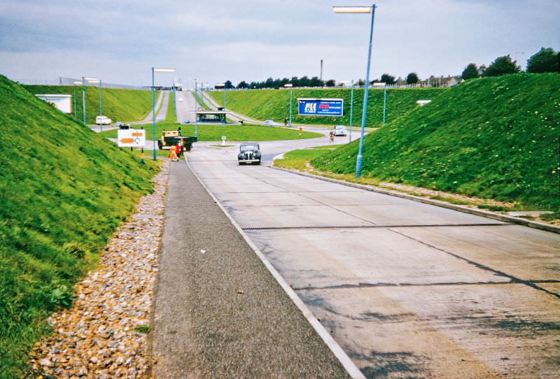 Old Sunken Roundabout outside the Heathrow Tunnel (and just south of the Bath Road), London Airport, 1958