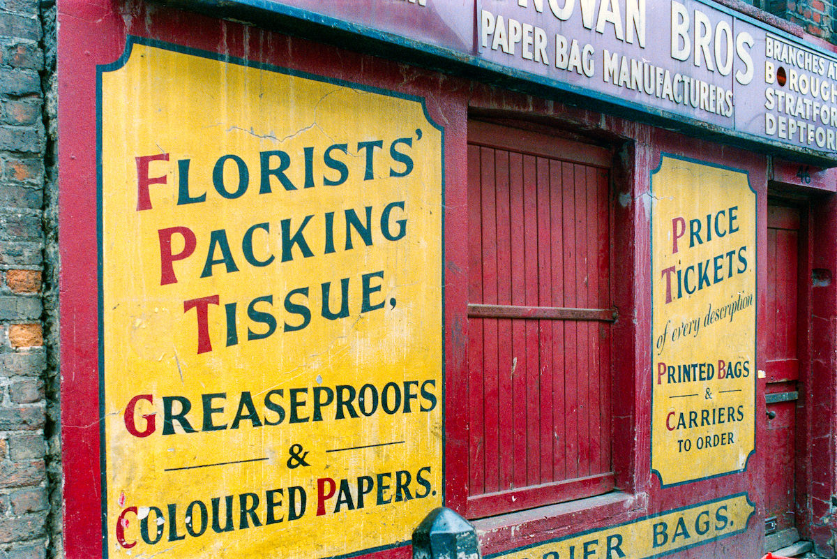 Florists’, Packing, Tissue, Donovan Bros, Crispin Street, Spitalfields, Tower Hamlets, 1986