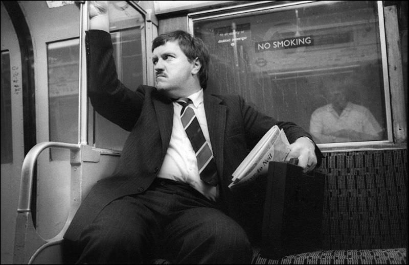 Candid Photos of Commuters of London Underground from the late 1980s