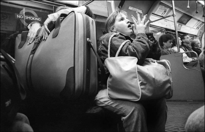 Candid Photos of Commuters of London Underground from the late 1980s