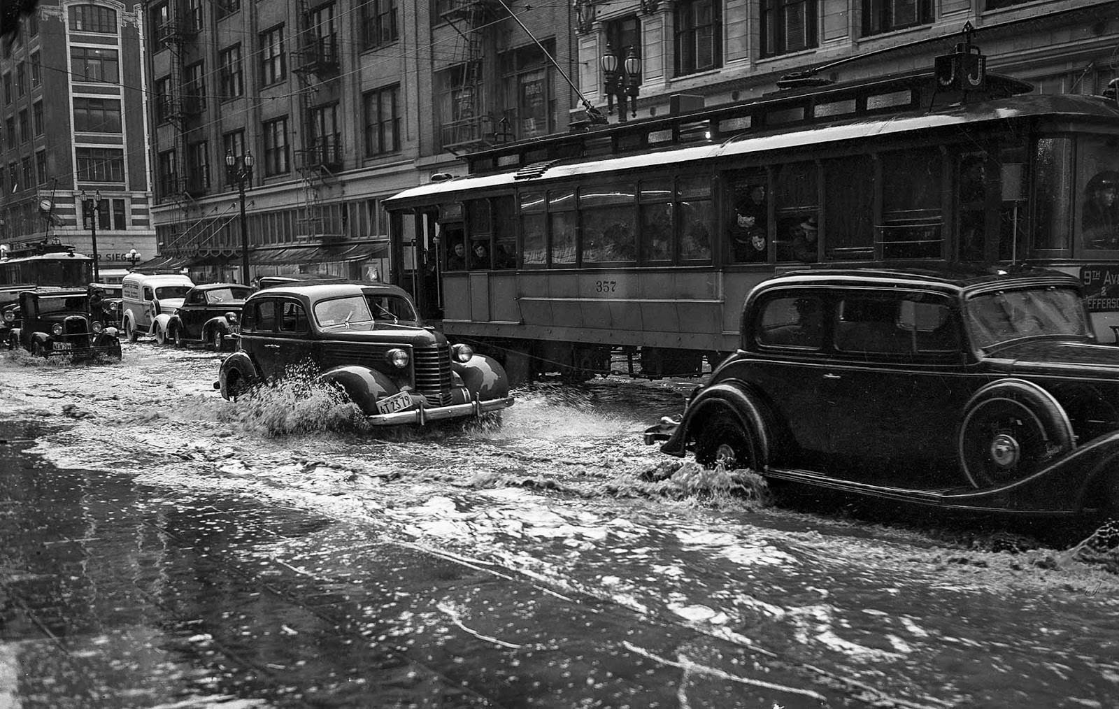 Drains could not keep up with rain filling streets in downtown Los Angeles, 1938