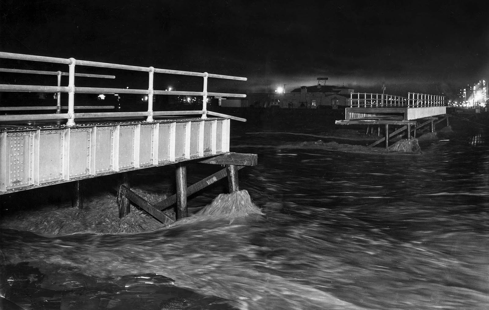 About 10 people drowned when they were swept into the Los Angeles River after the collapse of the 3rd Street pedestrian bridge in Long Beach, 1938