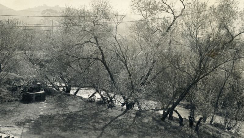 Rare Historical Photos of The Los Angeles flood of 1938