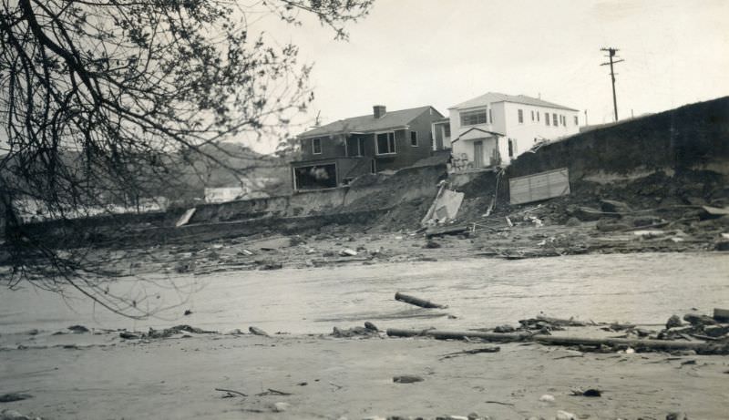 Rare Historical Photos of The Los Angeles flood of 1938