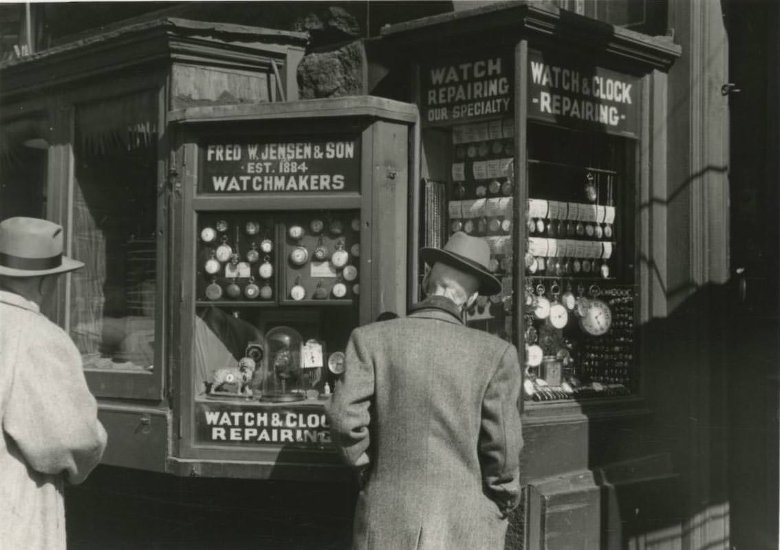 Mid-Century Manhattan: Fabulous Historical Photos of the Heart of NYC from 1938 to 1960