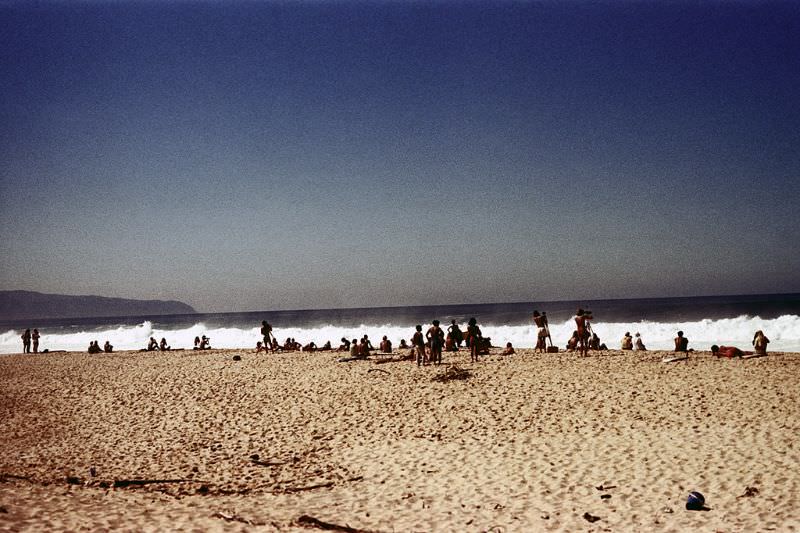 Stunning Photos of Oahu Beaches, Hawaii in the early 1970s