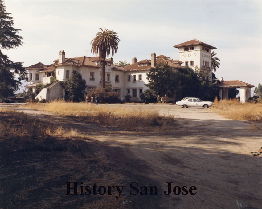 Hayes Mansion before renovation, 1980s