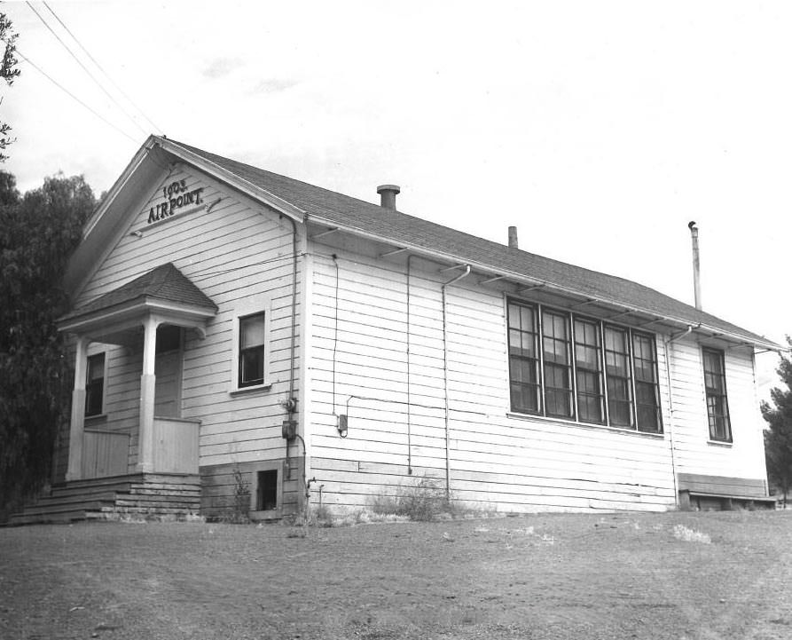 Airport School, 1970s