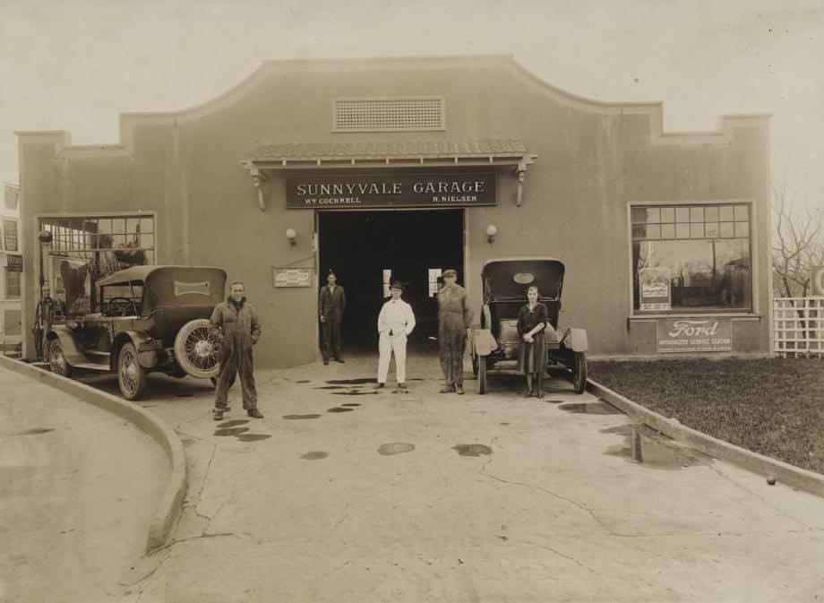 Sunnyvale Garage, William Cockrell & N. Nielsen, 1922