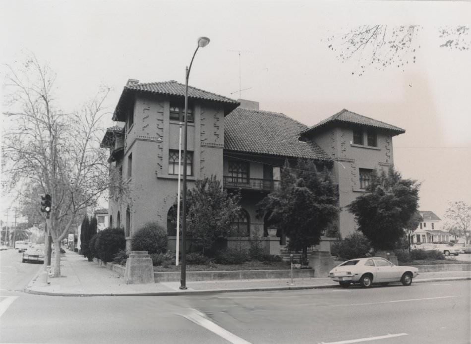 Charles Crothers Residence, 97 South 13th Street, 1975