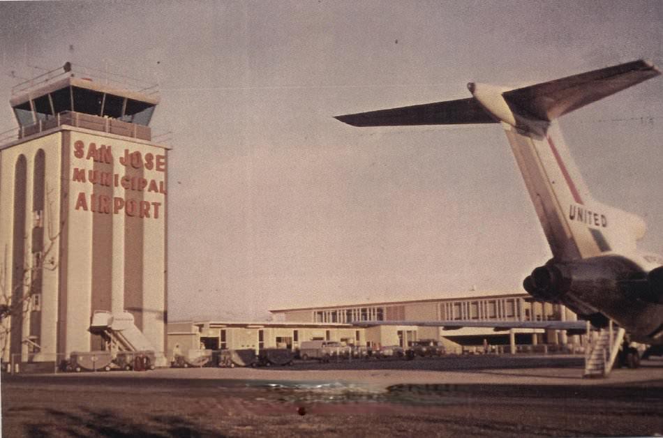 San Jose Municipal Airport, 1968