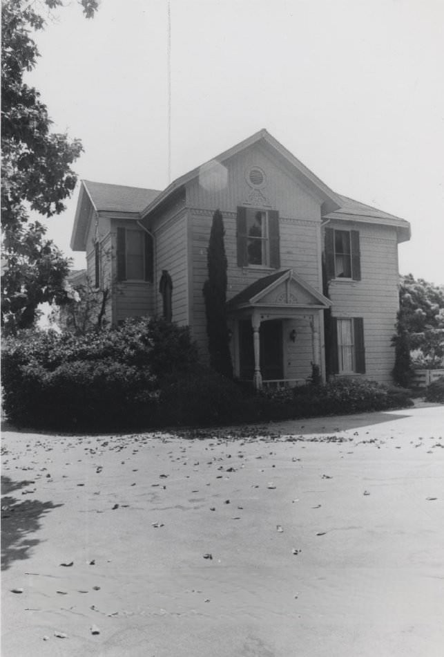 Layhodie, former home of Stephen Poole Sanders, 1975