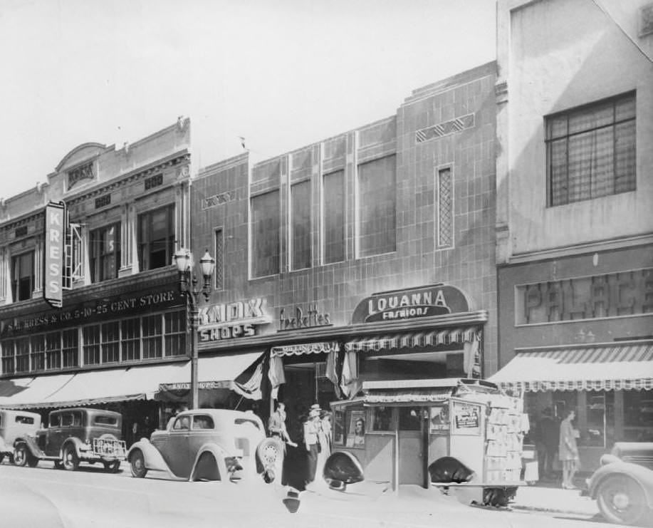 Businesses on the East side of South First Street, 1925