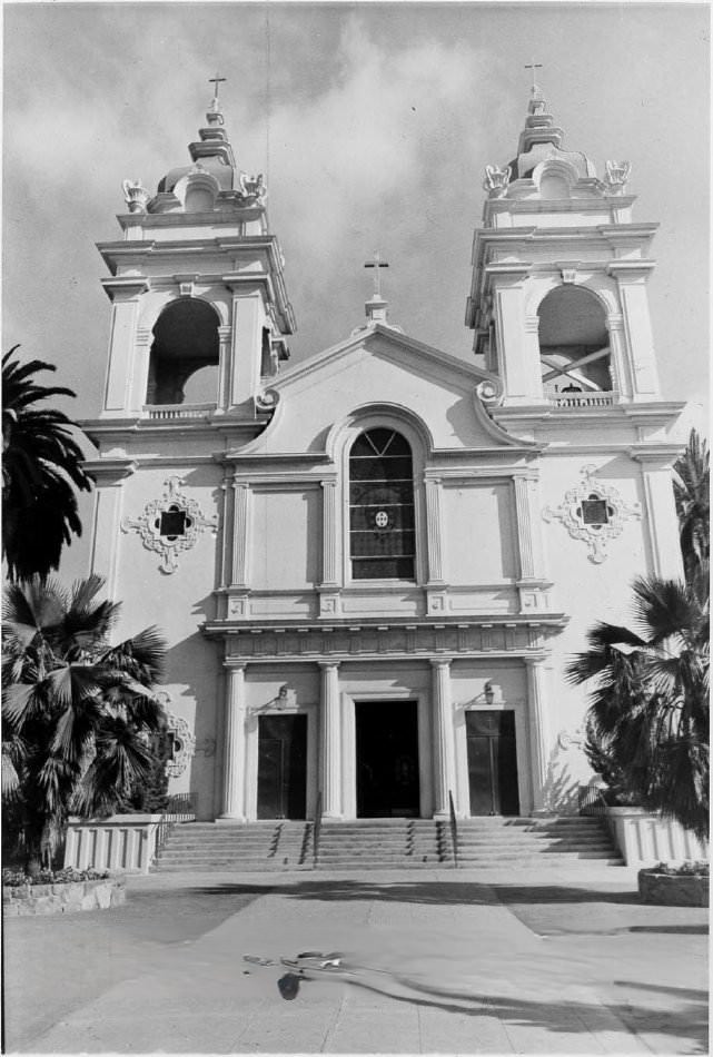 Five Wounds Catholic Church, 1375 East Santa Clara Street, 1975