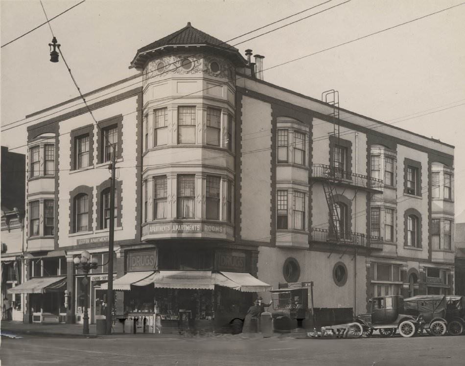 Lester Apartments, 1920