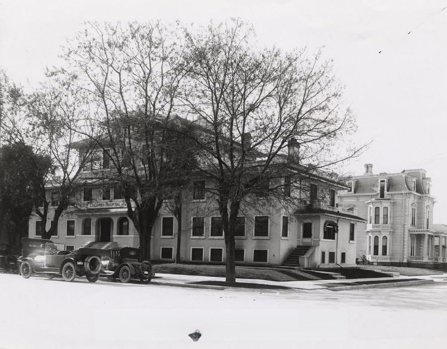 Columbia Hospital in downtown San Jose at Market Street and Auzerias Avenue, 1920