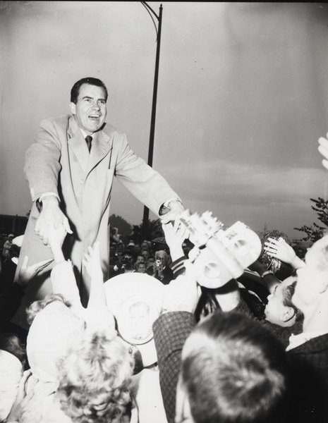 Richard Nixon campaigning in San Jose, 1960