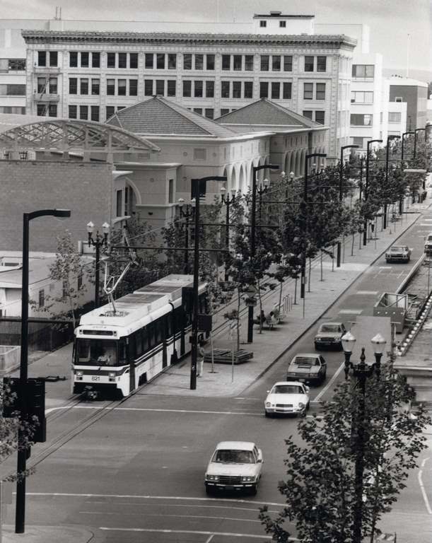 New light rail system operating on South Second Street in downtown San Jose, 1988