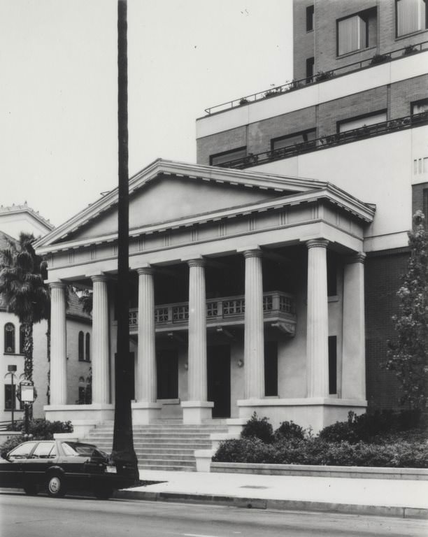 Eagles Hall portico, 1988