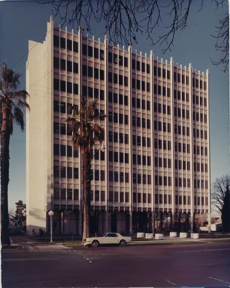 The Alameda Building at 1625 The Alameda, San Jose, 1968