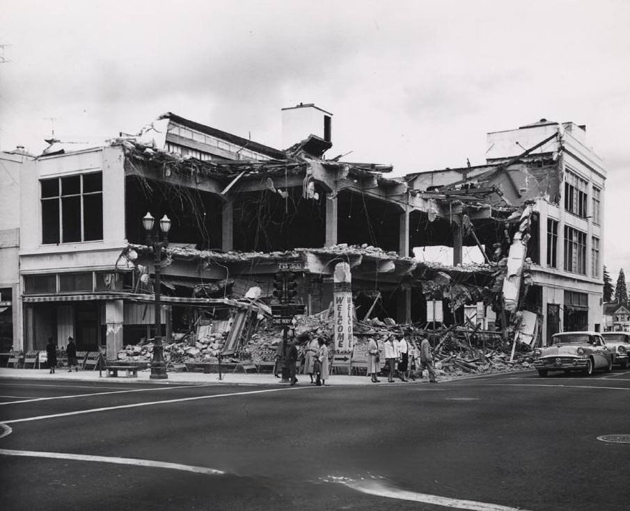 Corner of East San Carlos Street, 1960