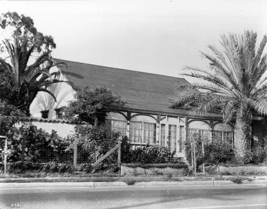 Exterior view of the Casa de Pedrorena, the first frame house built in Old Town, 1920