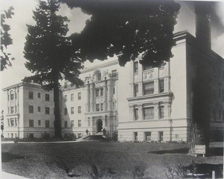 The Completed San Jose Hospital, 1923