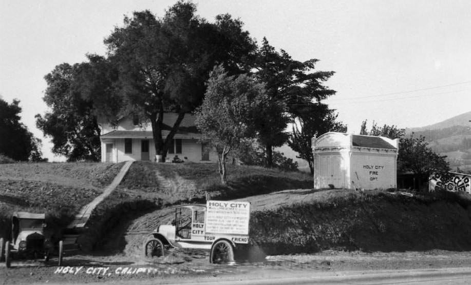 Holy City, 1928