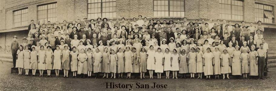 Del Monte Plant 51 Cannery Workers, Building A, 1926