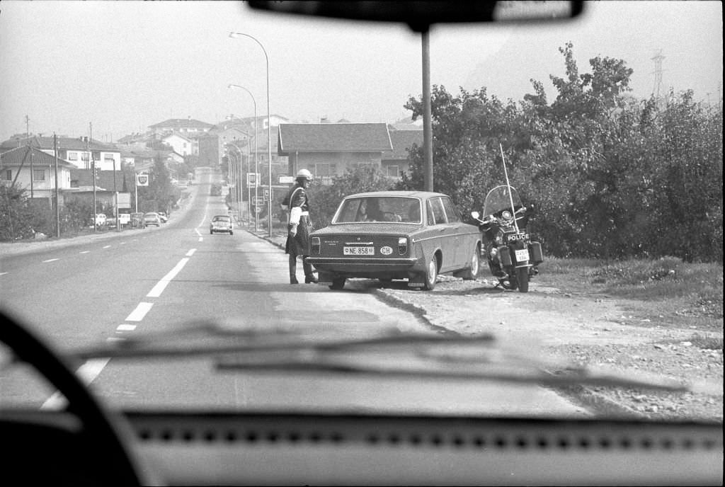 Police patrol in the canton of Valais, 1971