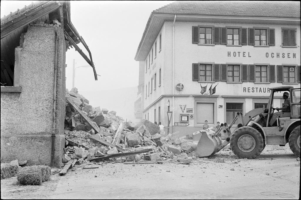 Blasting church steeple in Döttingen, 1970