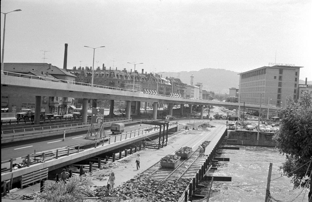 Road construction in Zurich, 1970