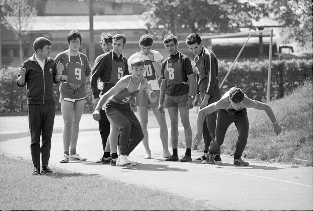 Conscription, recruitment to Recruits School, Berne 1970