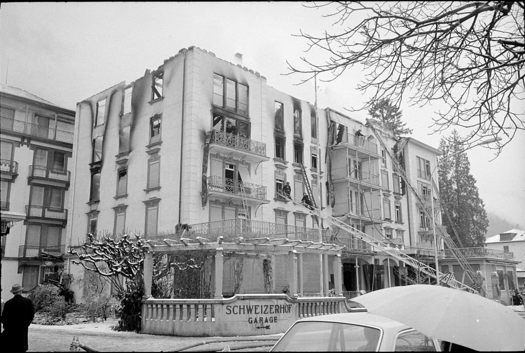 Hotel Schweizerhof Interlaken on fire, 1971