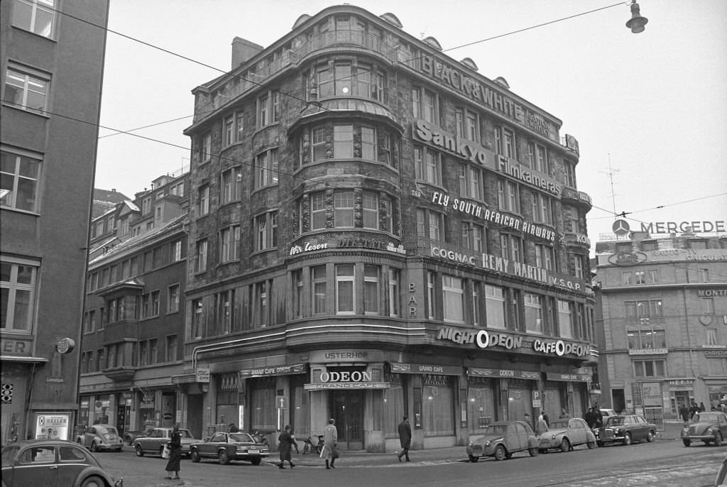 Café Odeon, Zurich 1971