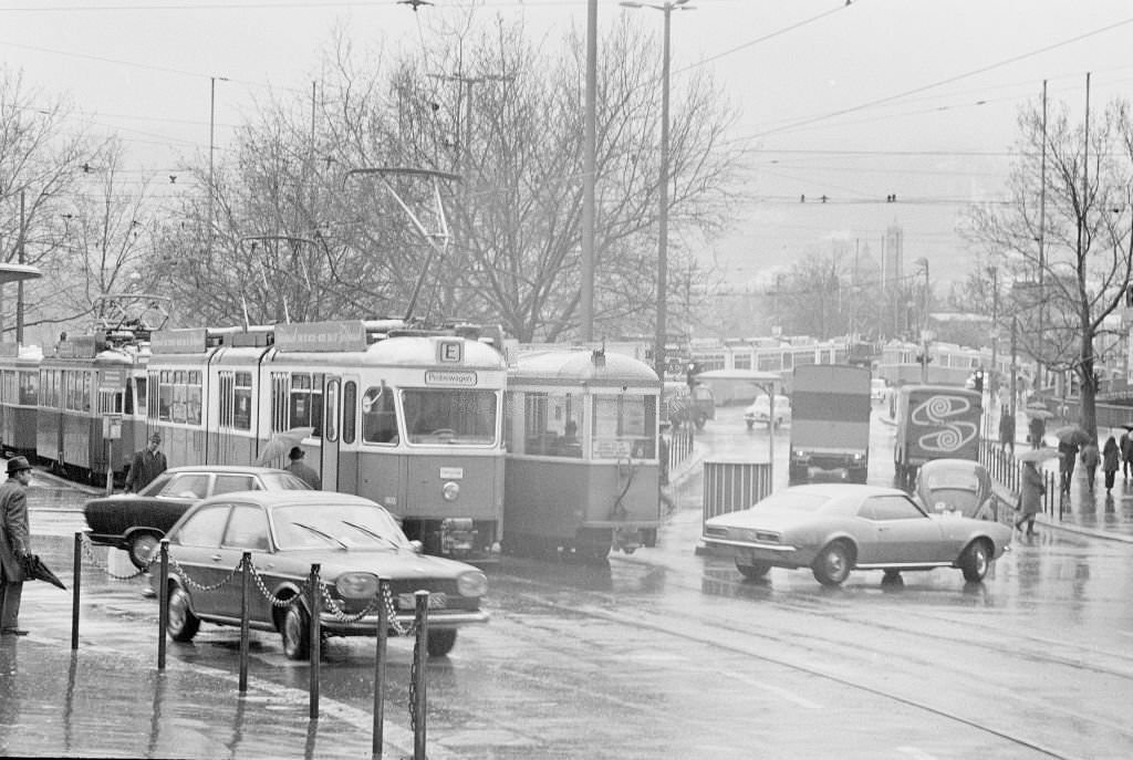 Tramway traffic jam, Bellevue in Zurich 1970