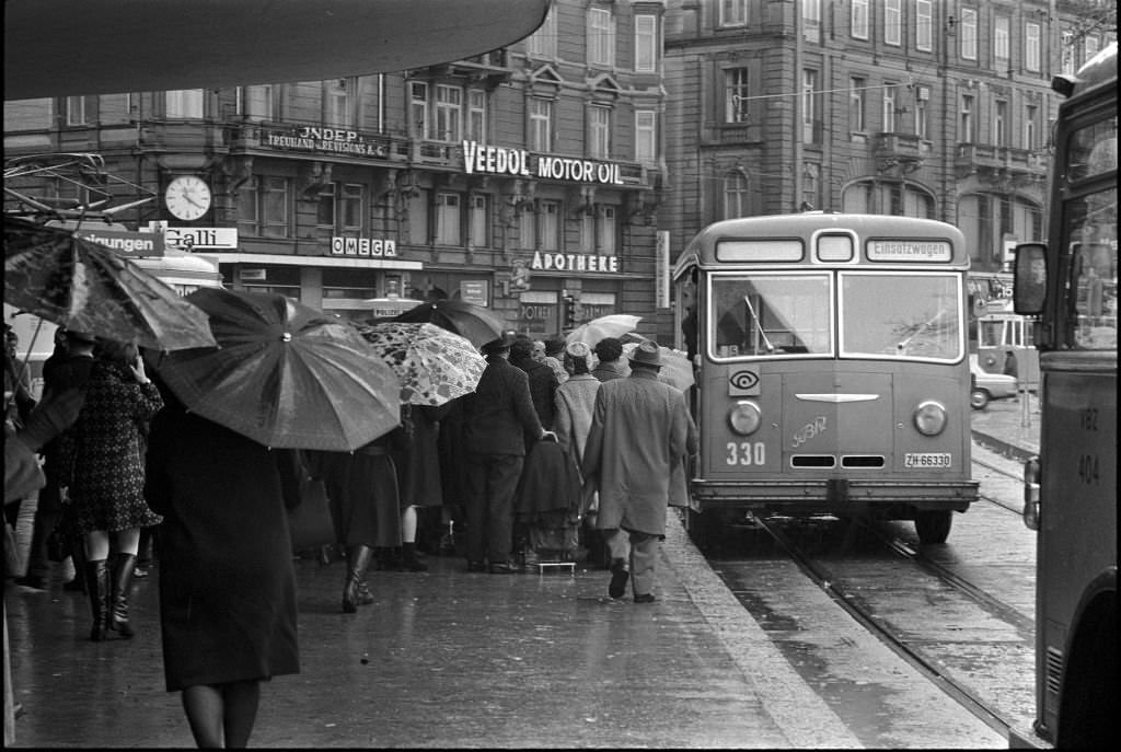 Tramway traffic jam, Bellevue in Zurich 1970