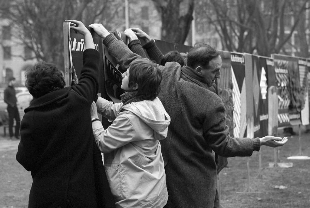 School for Applied Art students designed poster for the vote on culture promotion, Zurich, 1970