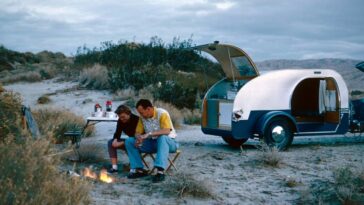 A Boy Growing up in the 1950s California