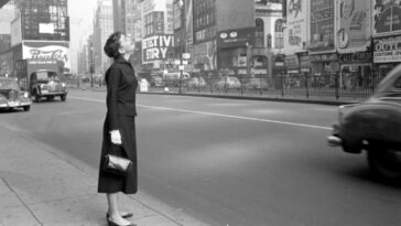 Audrey Hepburn at Times Square 1951