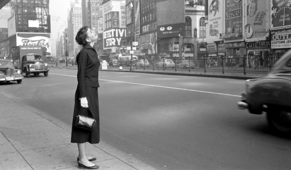 Audrey Hepburn at Times Square 1951