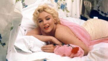 Marilyn Monroe portraits by Cecil Beaton