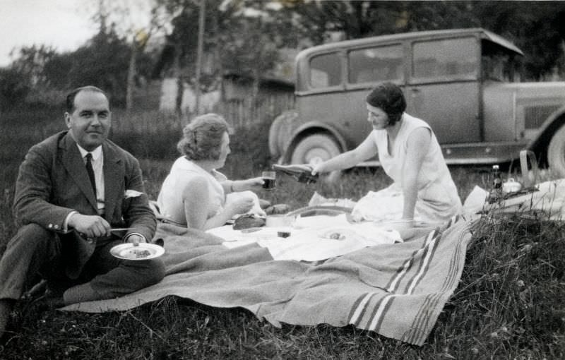 People Having a Picnic 1930s-1960s